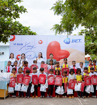 Đổi mới công nghệ thực tế ảo của nw88, với người dùng trải nghiệm VR.